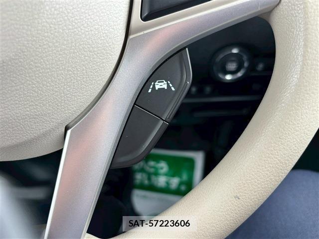Suzuki WAGON R 2025-03 6277724-27