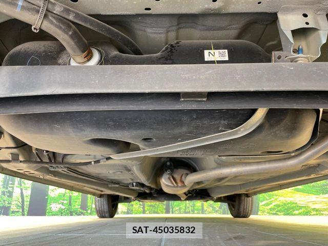 Suzuki WAGON R 2022-03 6818088-18