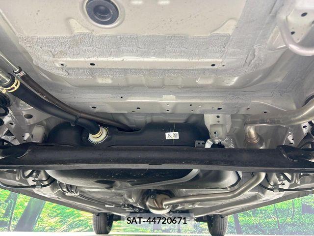 Suzuki WAGON R 2025-05 8076188-18