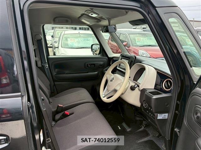 Suzuki WAGON R 2022-07 8102810-12