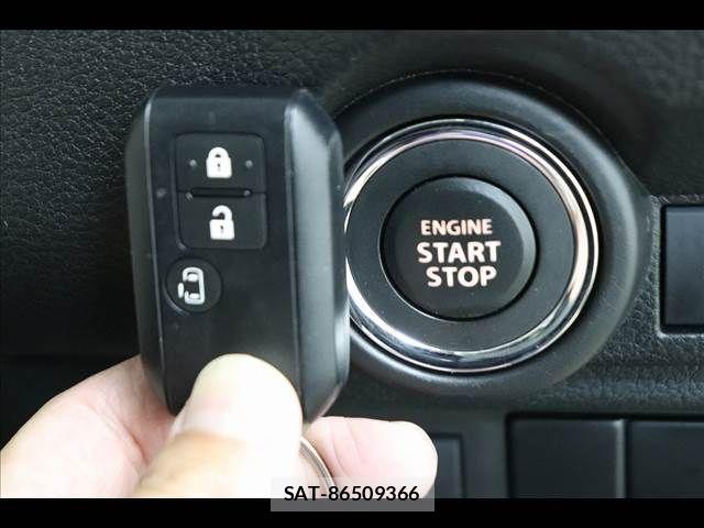 Suzuki WAGON R 2025-06 8133098-6