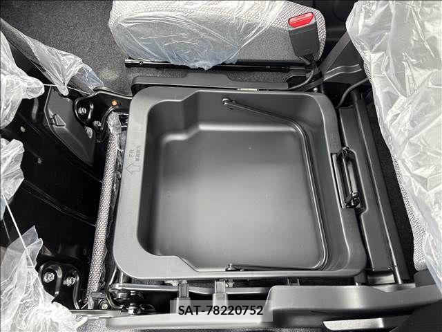 Suzuki WAGON R 2026-03 8232468-22