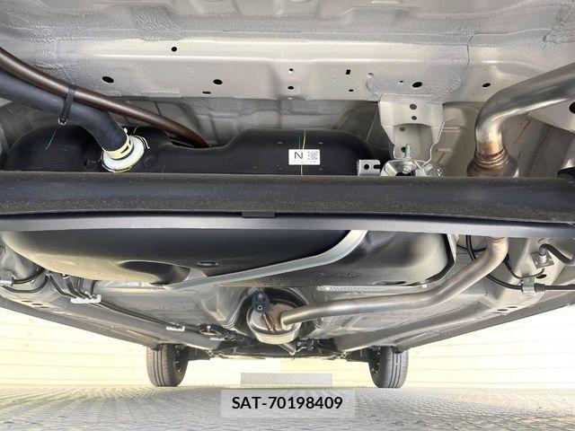 Suzuki WAGON R 2025-12 8247205-18