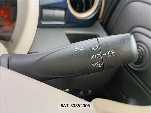 Suzuki WAGON R 2023-08 8318197-12