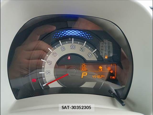 Suzuki WAGON R 2023-08 8318197-4