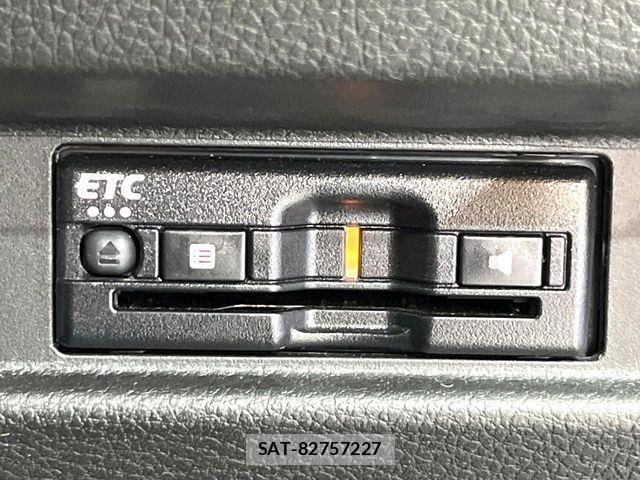 Suzuki WAGON R 2023-12 8338558-5