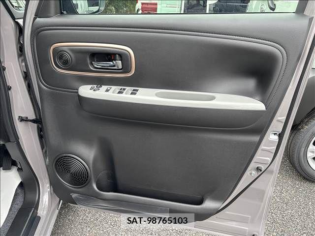 Suzuki WAGON R 2026-06 8369860-12