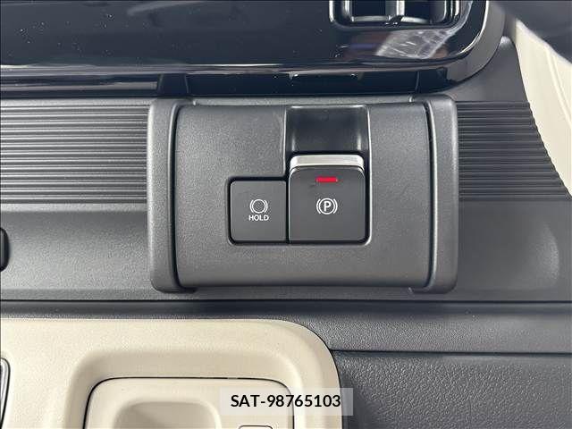Suzuki WAGON R 2026-06 8369860-22