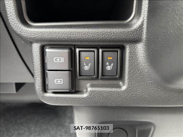 Suzuki WAGON R 2026-06 8369860-24