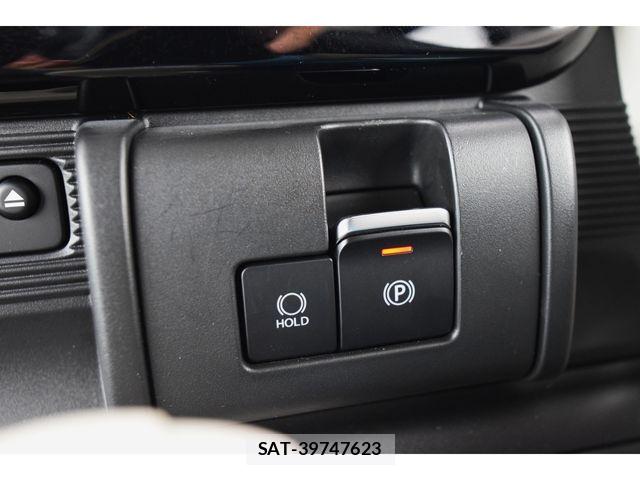 Suzuki WAGON R 2025-12 8872431-20