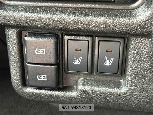 Suzuki WAGON R 2023-06 8872434-25
