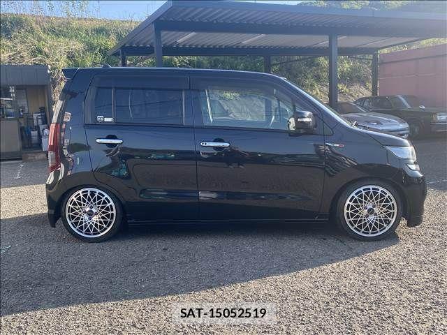 Suzuki WAGON R 2011-10 911621-4