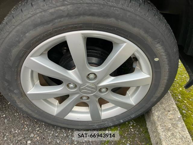 Suzuki WAGON R 2013-06 6915617-4