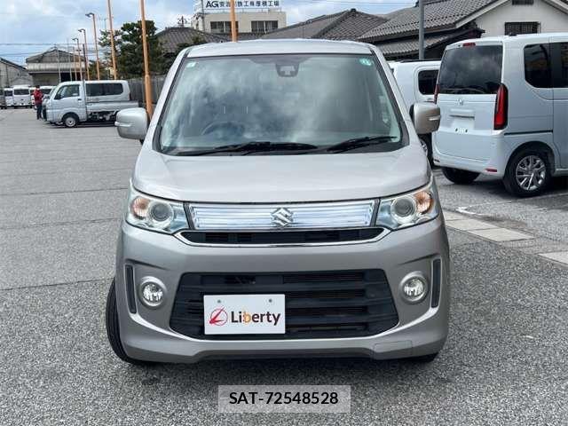 Suzuki WAGON R 2015-05 6915611-4
