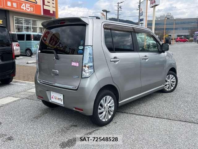 Suzuki WAGON R 2015-05 6915611-7