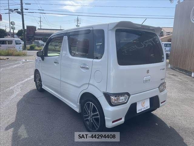 Suzuki WAGON R 2017-08 6999245-20
