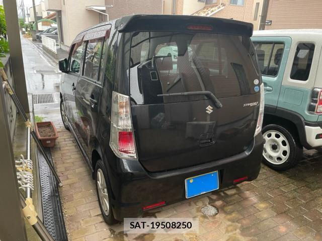Suzuki WAGON R 2010-01 7061459-2