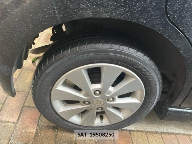 Suzuki WAGON R 2010-01 7061459-4