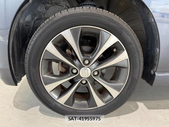 Suzuki WAGON R 2013-02 7227387-5