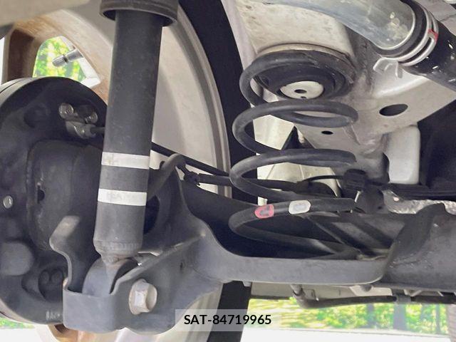 Suzuki WAGON R 2019-07 7227400-19