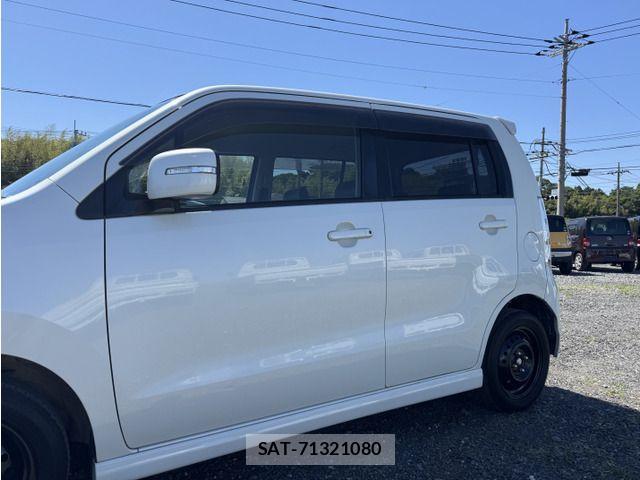 Suzuki WAGON R 2011-05 7227382-3