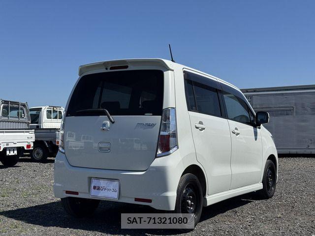Suzuki WAGON R 2011-05 7227382-7