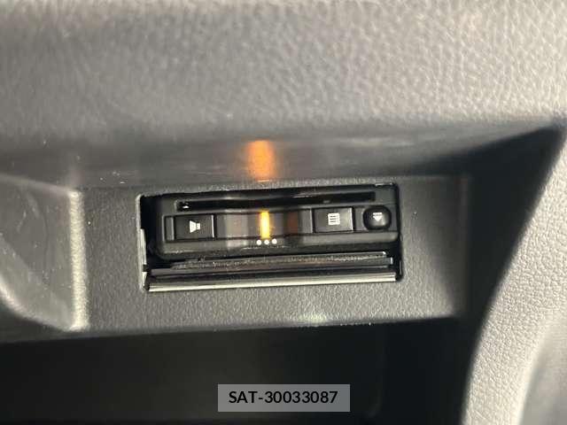 Suzuki WAGON R 2014-03 7227392-13