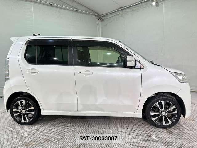 Suzuki WAGON R 2014-03 7227392-3