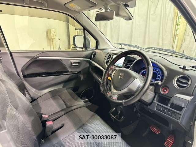 Suzuki WAGON R 2014-03 7227392-8