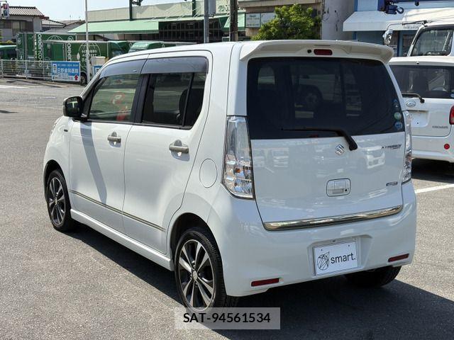 Suzuki WAGON R 2015-04 7227390-6