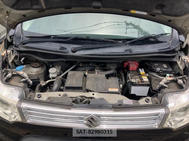 Suzuki WAGON R 2014-02 7227389-11