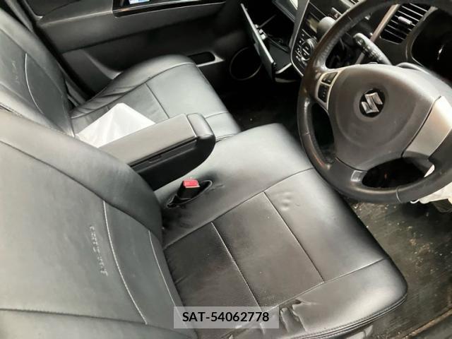 Suzuki WAGON R 2009-05 7252900-14