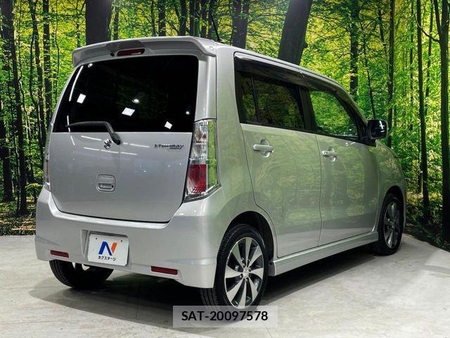 Suzuki WAGON R 2011-07 7273304-12