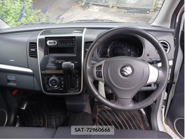 Suzuki WAGON R 2011-09 7331350-8