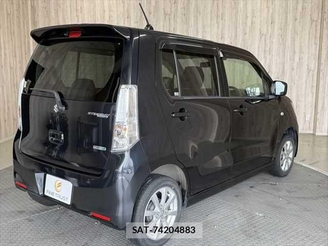 Suzuki WAGON R 2013-05 7331341-18