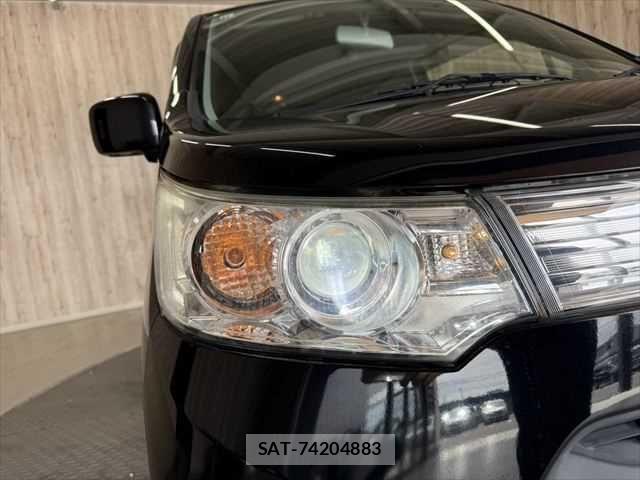 Suzuki WAGON R 2013-05 7331341-27