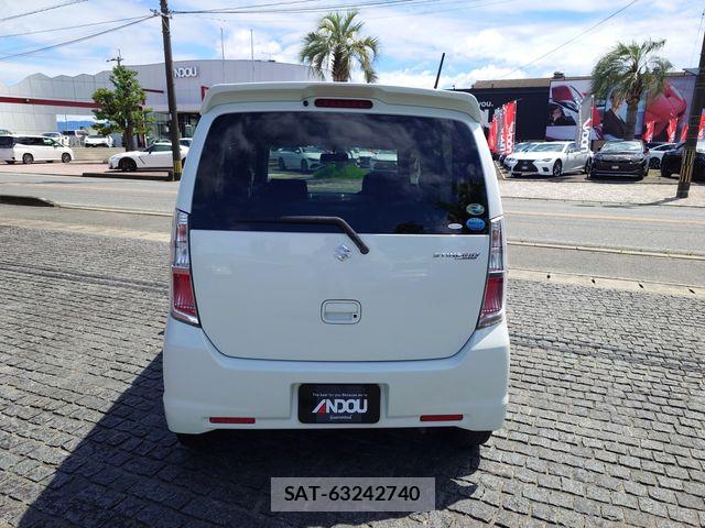 Suzuki WAGON R 2010-08 7360558-6