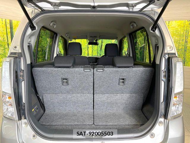 Suzuki WAGON R 2015-03 7394937-9
