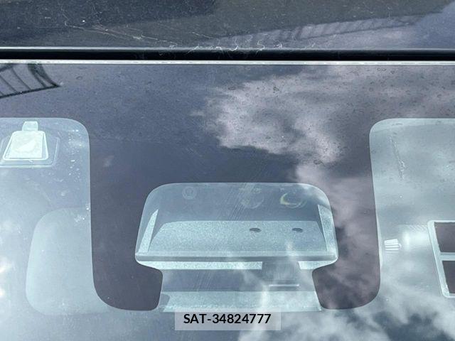 Suzuki WAGON R 2018-02 7503906-3