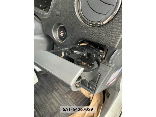 Suzuki WAGON R 2012-02 7503905-24