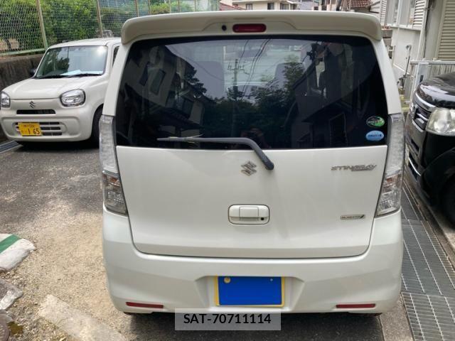 Suzuki WAGON R 2012-10 7510513-2