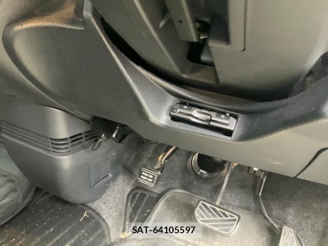 Suzuki WAGON R 2011-11 7563108-13