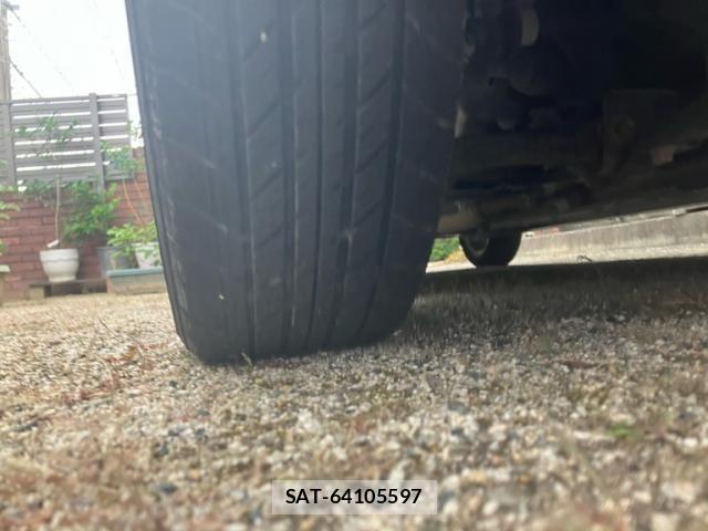 Suzuki WAGON R 2011-11 7563108-7