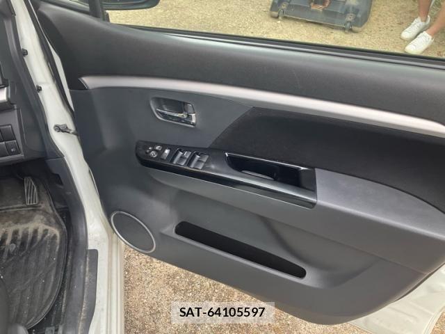 Suzuki WAGON R 2011-11 7563108-8