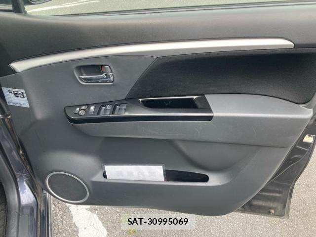 Suzuki WAGON R 2010-07 7563111-5