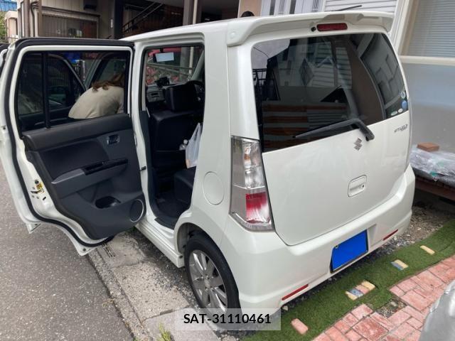 Suzuki WAGON R 2011-06 7563110-3