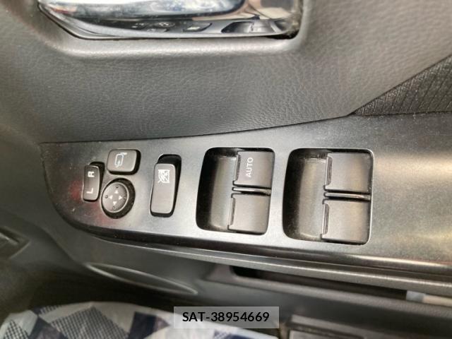 Suzuki WAGON R 2010-01 7563109-11