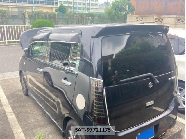 Suzuki WAGON R 2010-09 7563106-4