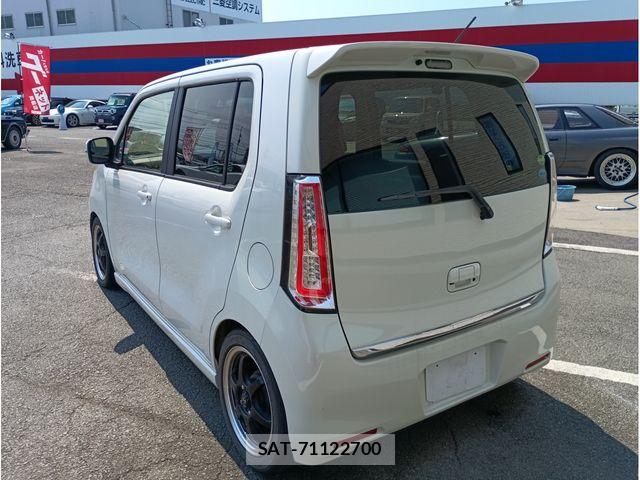 Suzuki WAGON R 2016-01 7621455-4