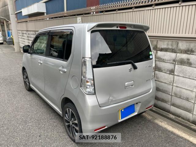 Suzuki WAGON R 2012-11 7621458-7